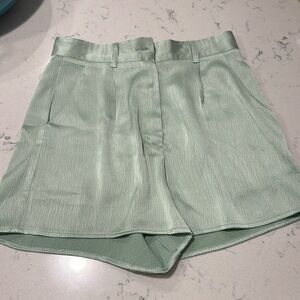 Green cider silky shorts size XS